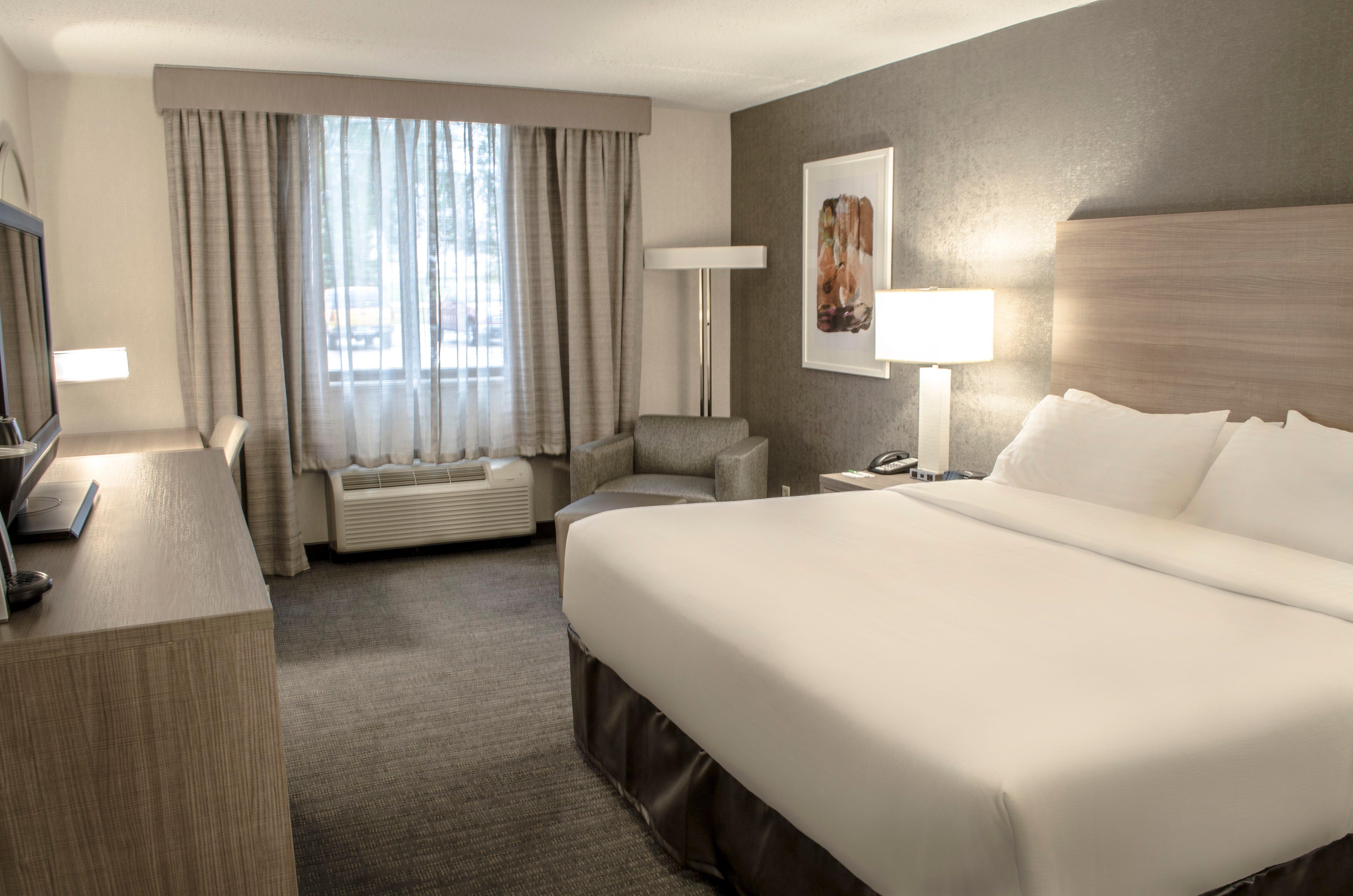 Holiday Inn Fargo By Ihg Exterior photo