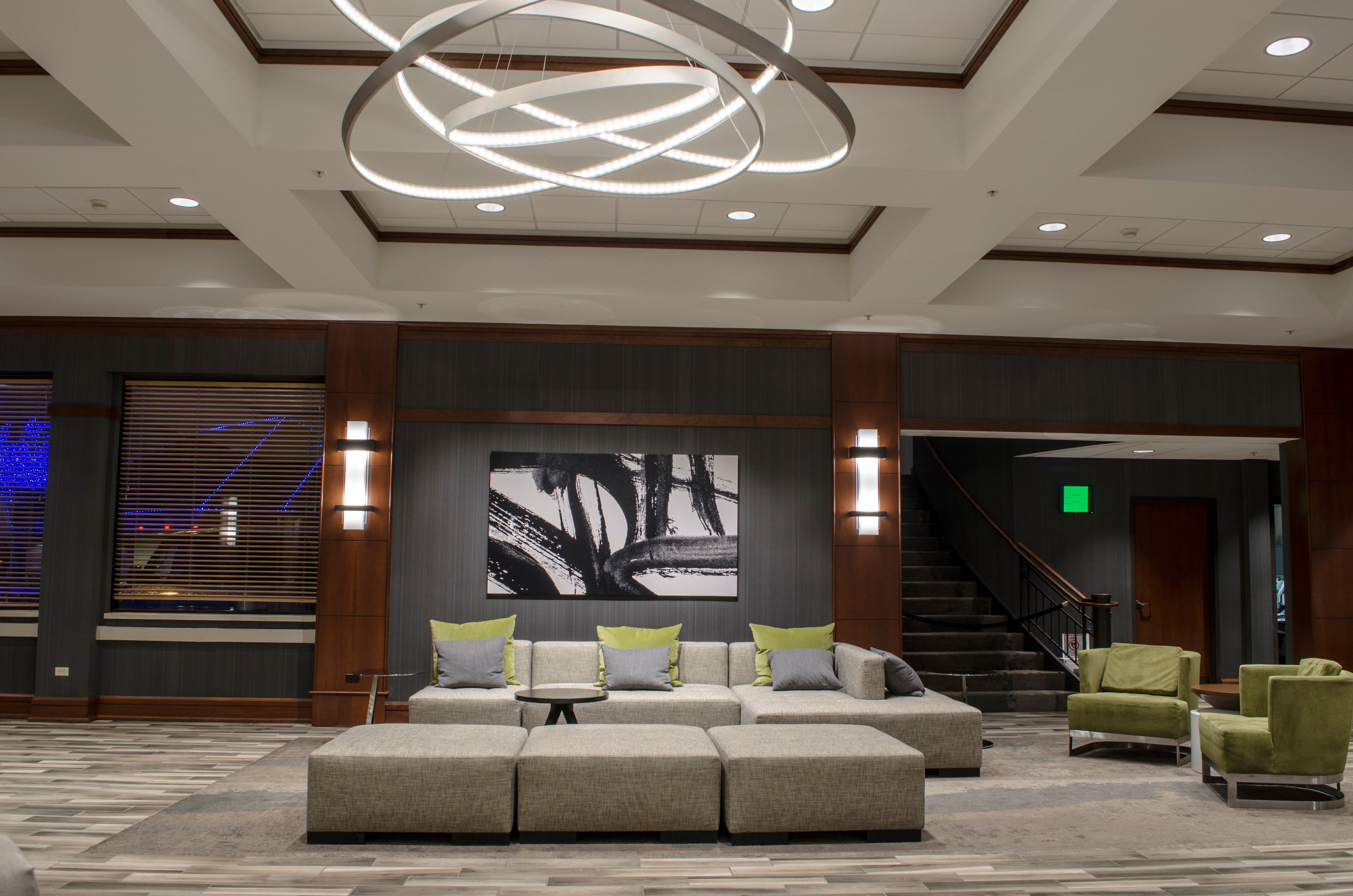 Holiday Inn Fargo By Ihg Exterior photo
